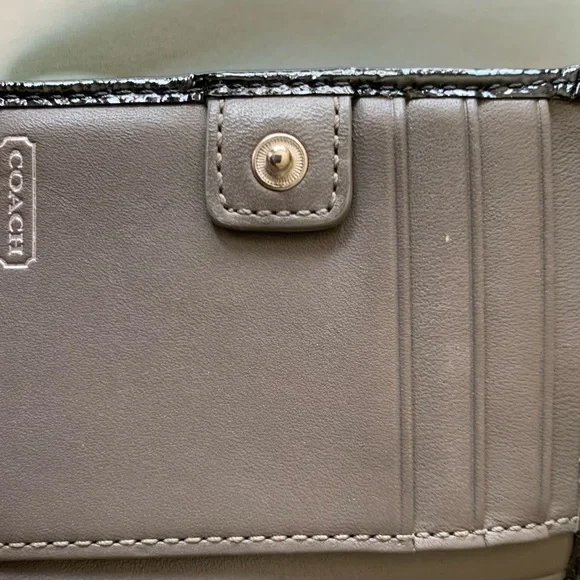 Authentic Coach Wallet! - Picture 3 of 4